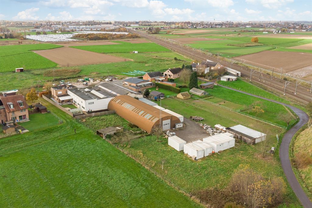 Gebouw voor gemengd gebruik te koop in KORTENBERG