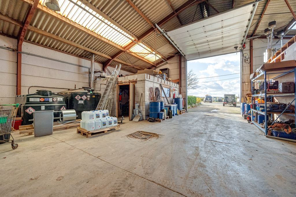 Gebouw voor gemengd gebruik te koop in KORTENBERG