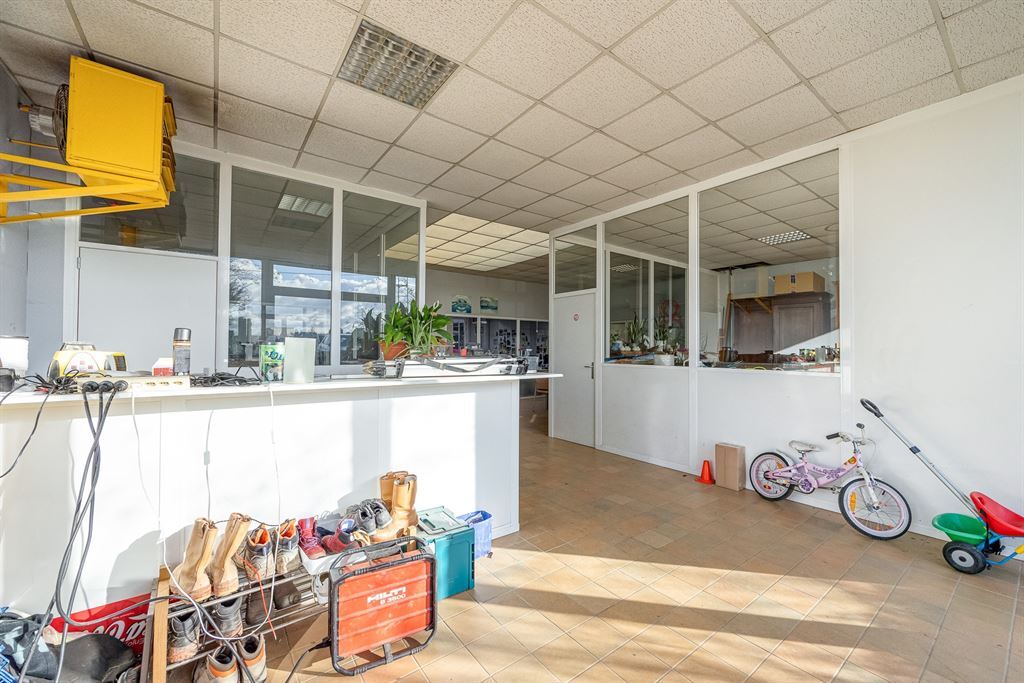 Gebouw voor gemengd gebruik te koop in KORTENBERG